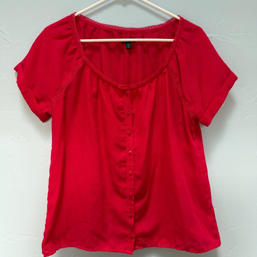 GAP Women's Button-Up Blouse – Size Medium